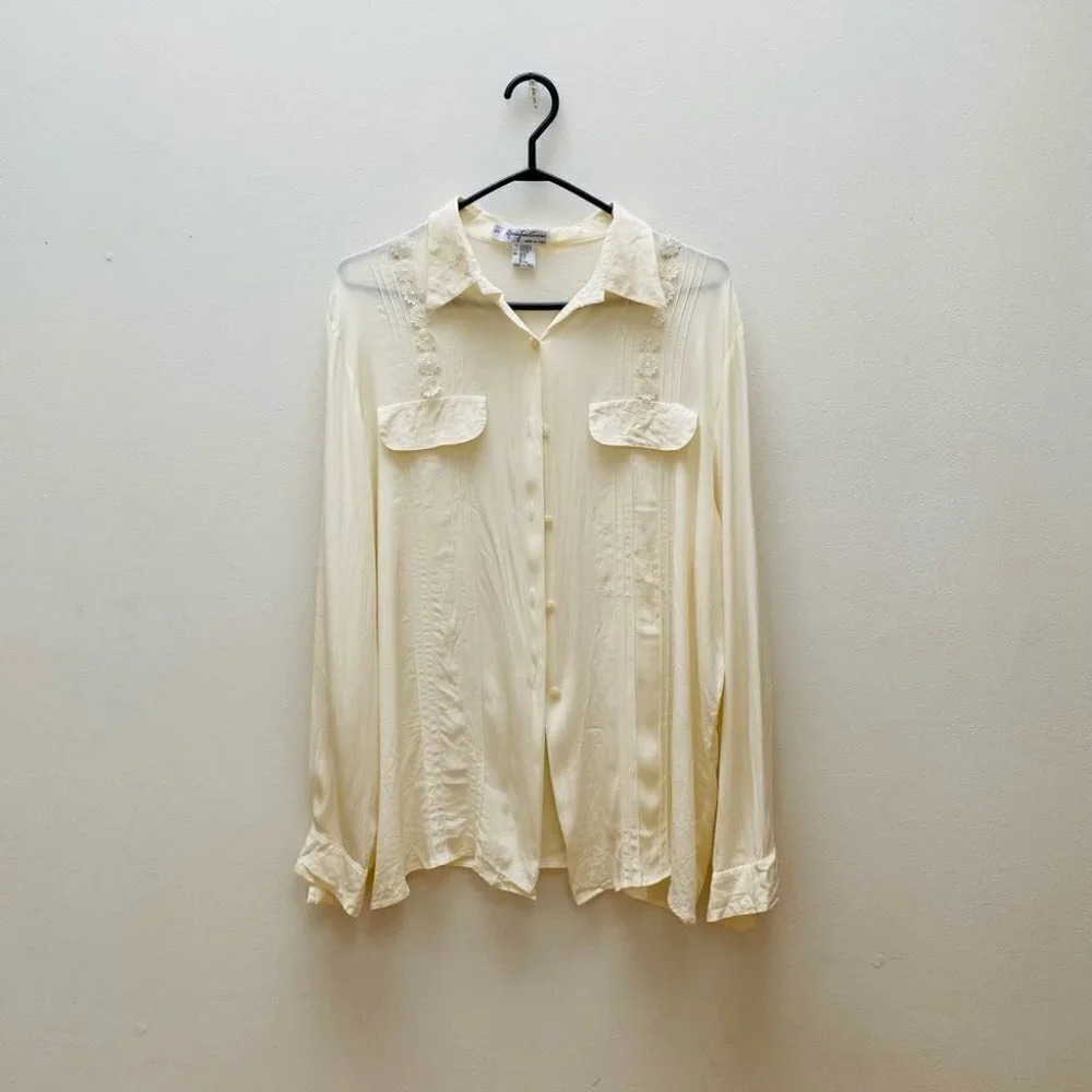Vintage - Silk Blend Ivory Daisy Detail Blouse Made in Italy
